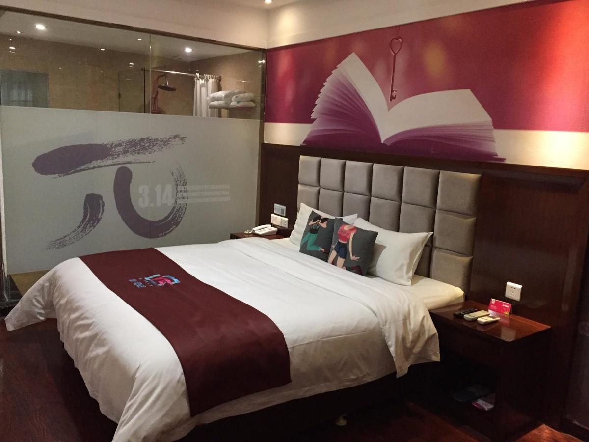 Pai Hotel Guiyang Fountain Modern Capital Exteriör bild